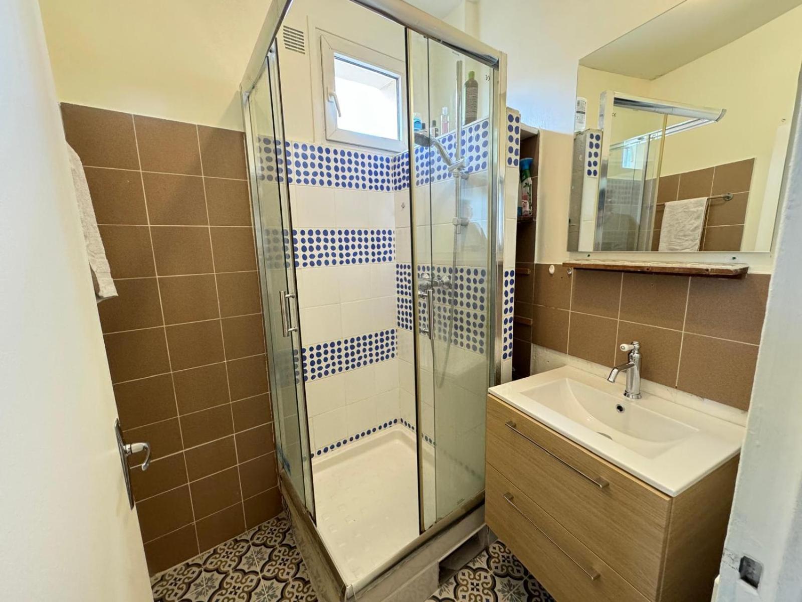 Confortable Deux Pieces Aux Portes De Paris Bagnolet Eksteriør billede